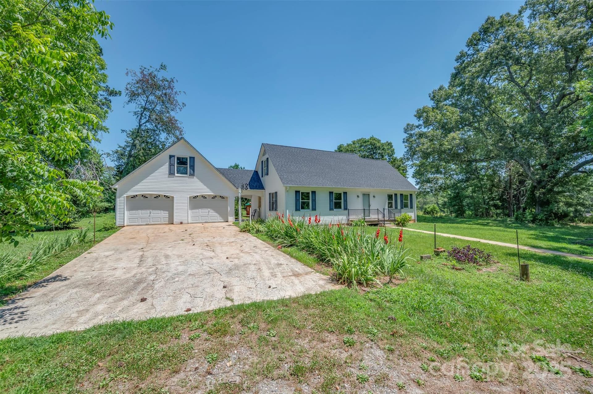 49 Meadowbrook - Image 1