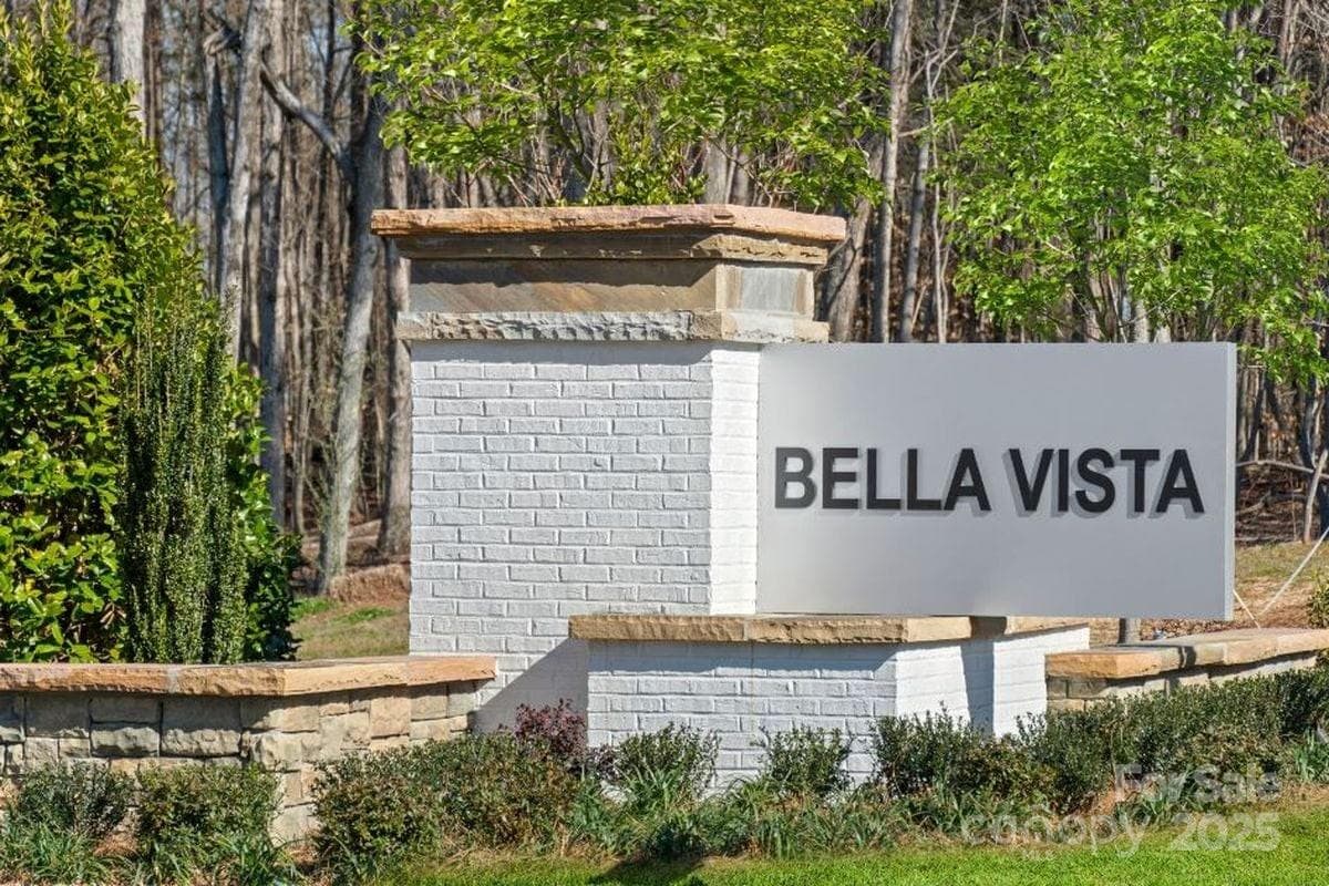 4354 Grisham - Image 1