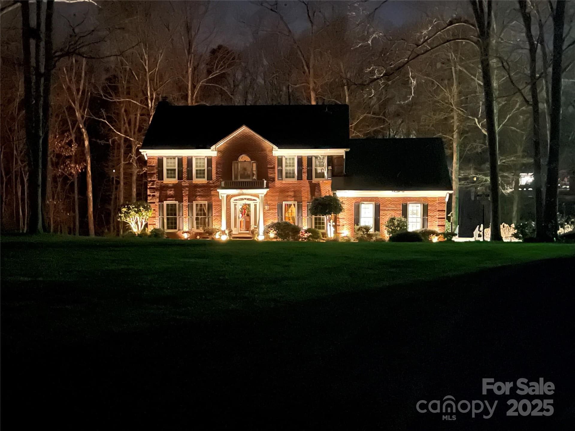 1600 Thornhill - Image 1