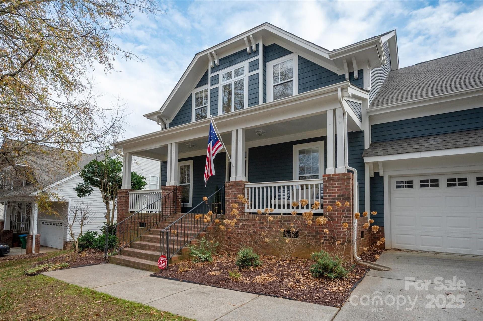 2902 Thayer - Image 1