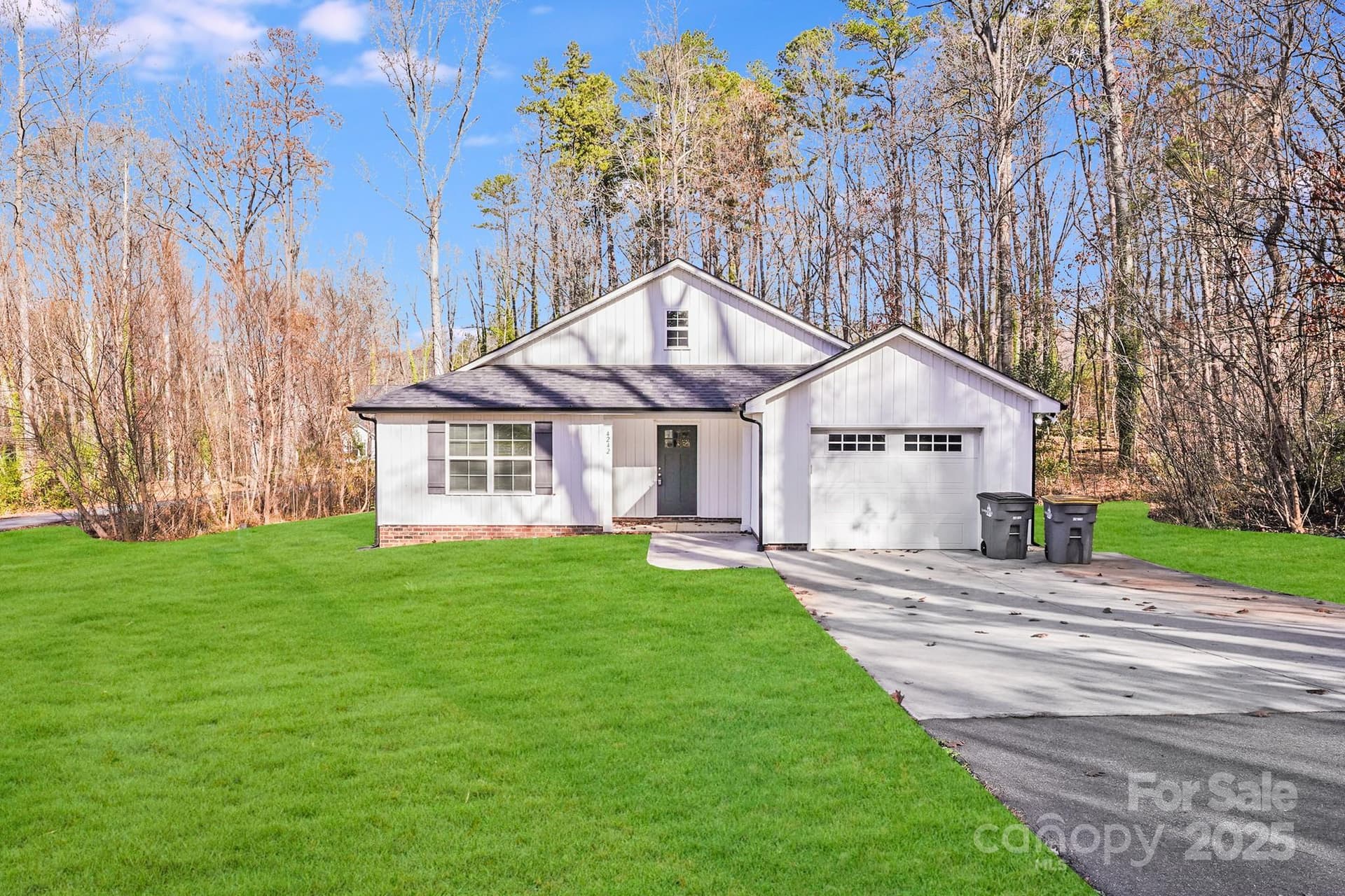 4242 Burgin - Image 1