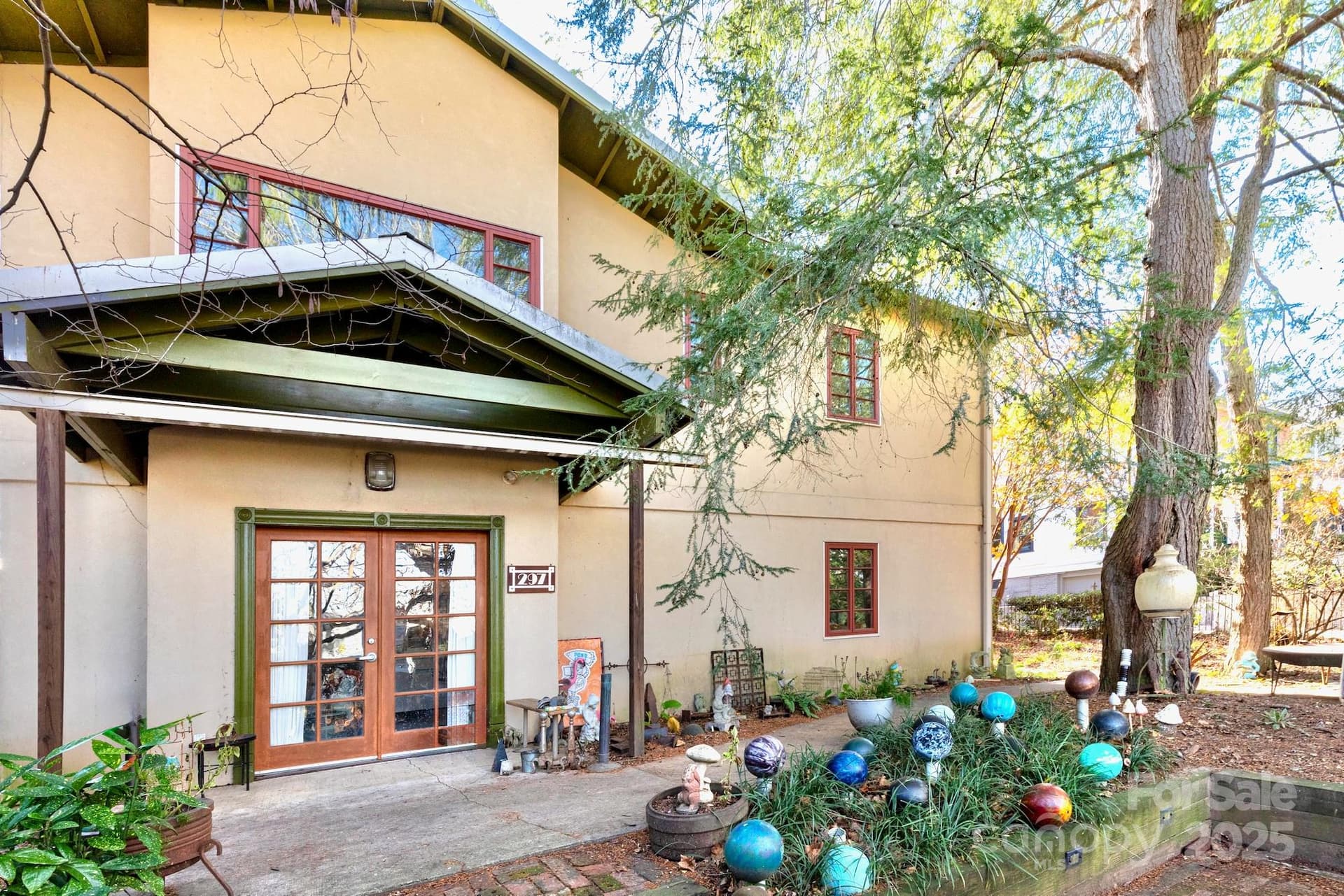 297 Hillside - Image 1