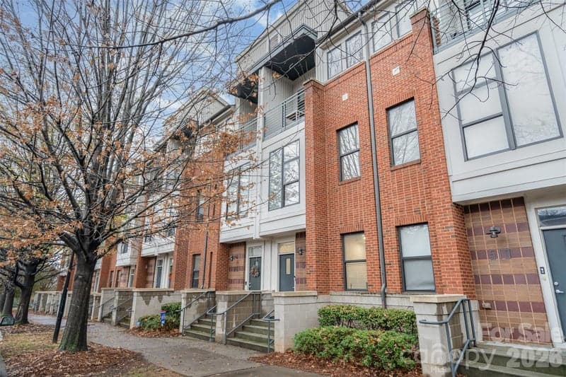 514 Mcdowell, Charlotte, NC - 2 beds, 2 baths, 1,263 sqft - $405,000