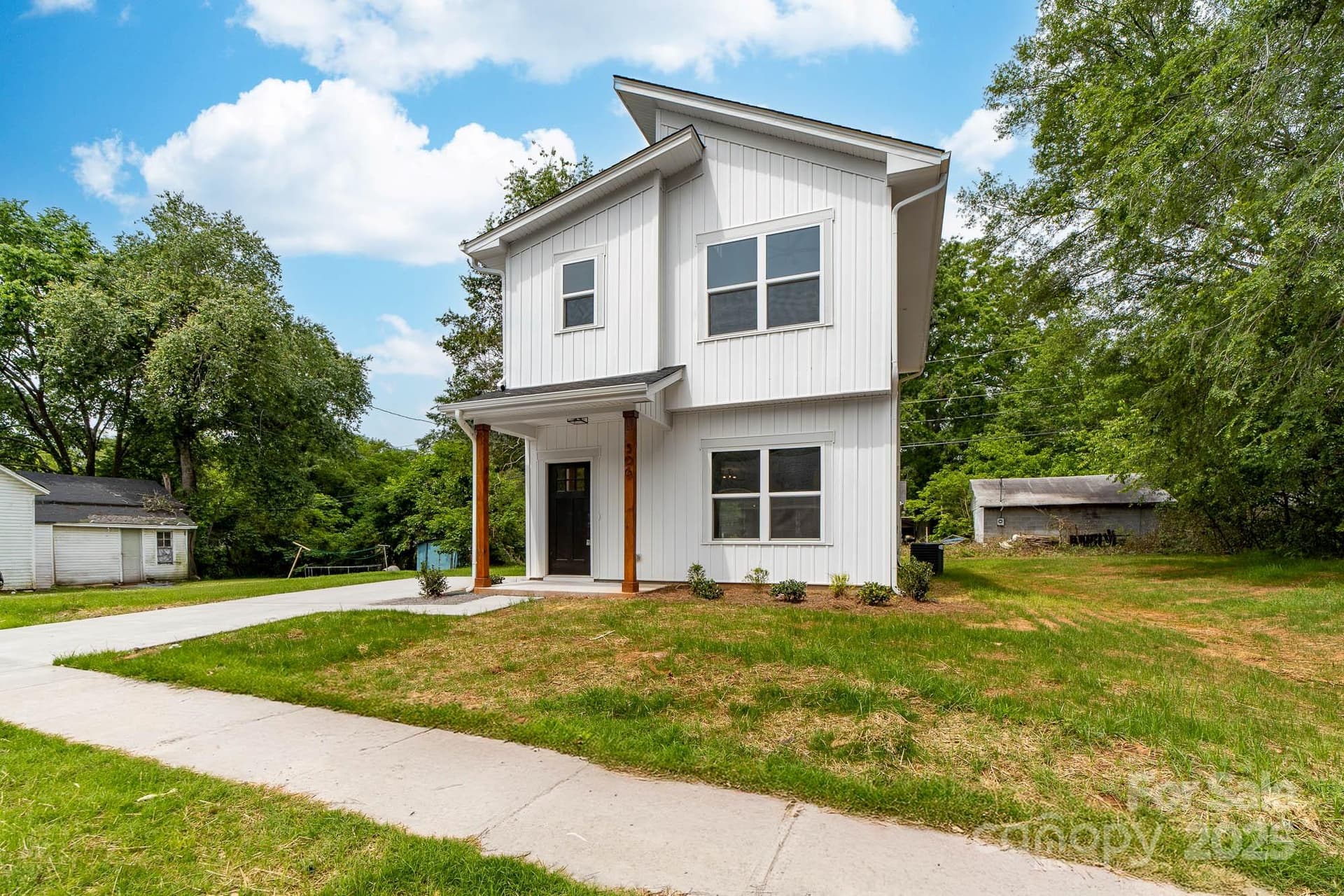 506 Legrand - Image 1