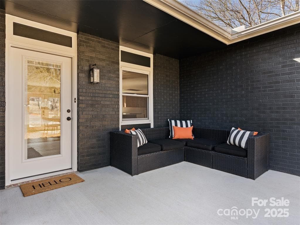 1109 Prestonwood - Image 1