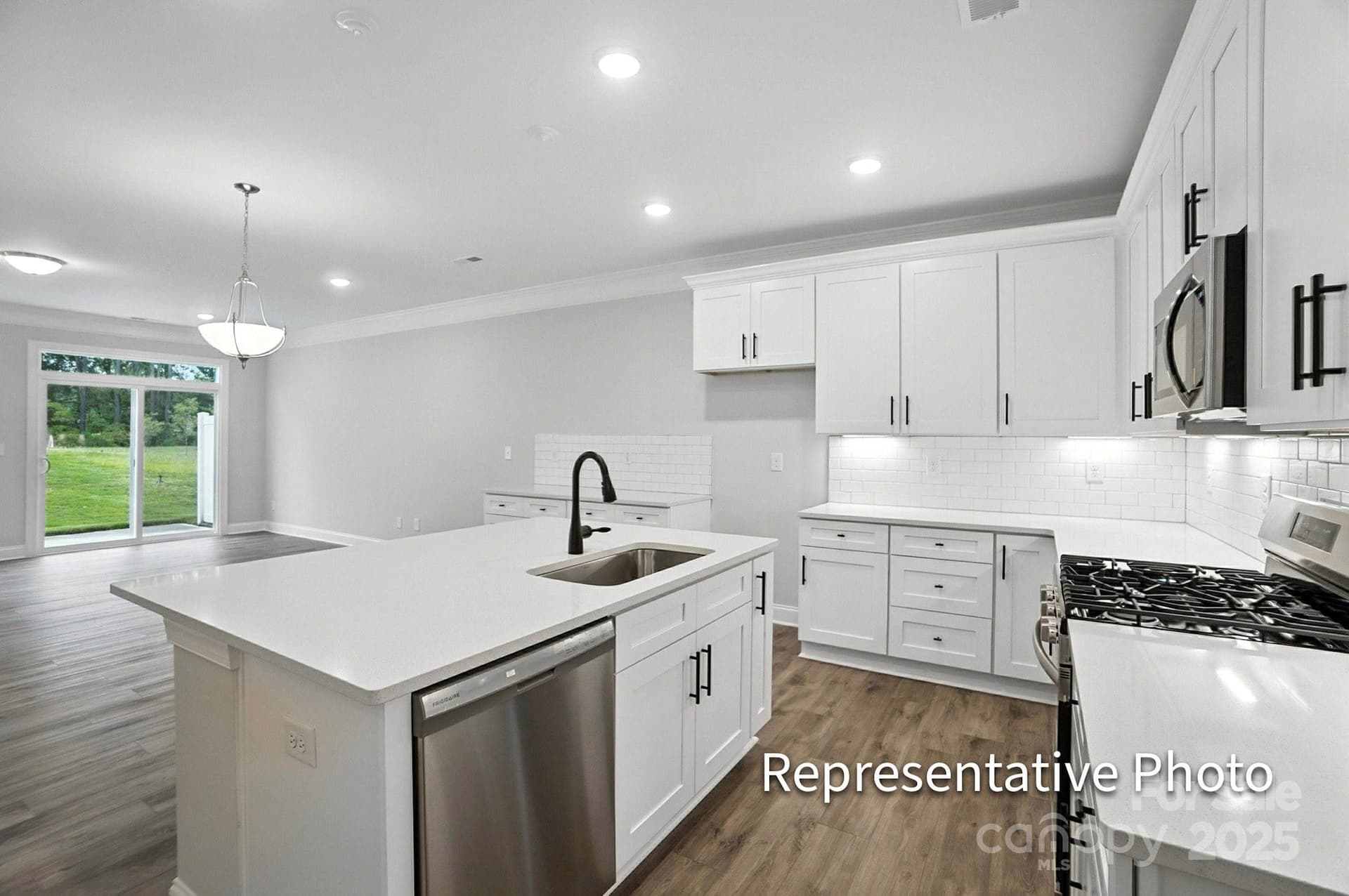 4263 Black - Image 1