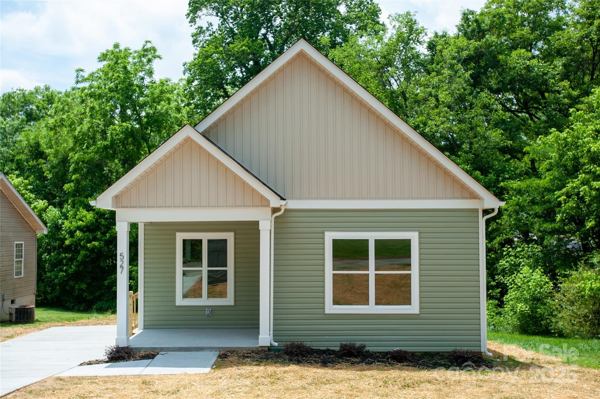 120 Mitchell - Image 1