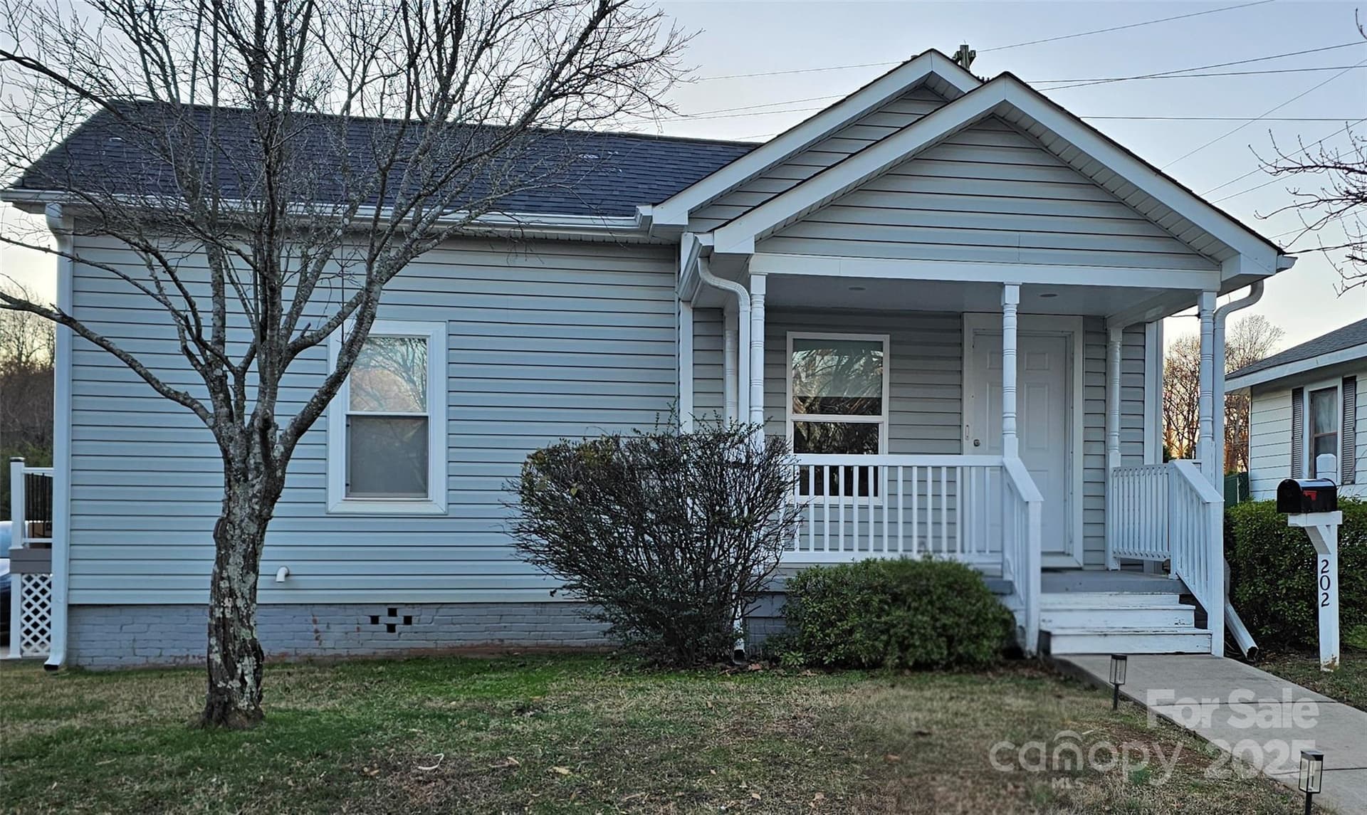 202 Williamson - Image 1