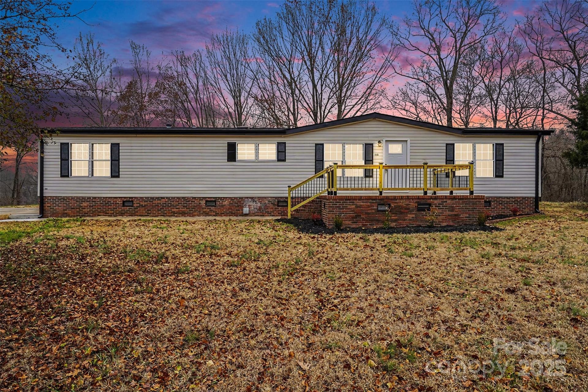 115 Lakeview - Image 1