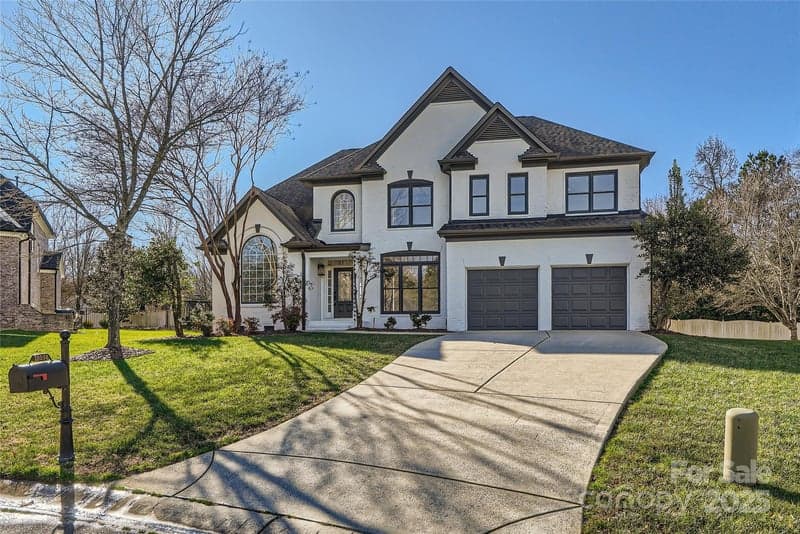 18038 Greyfield, Fort Mill, SC - 4 beds, 3 baths, 3,411 sqft - $899,999