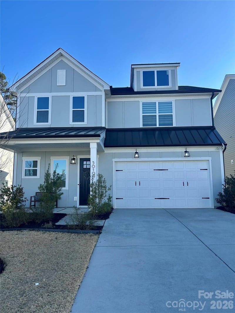 5010 Whitman, Matthews, NC - 4 beds, 4 baths, 3,034 sqft - $645,000