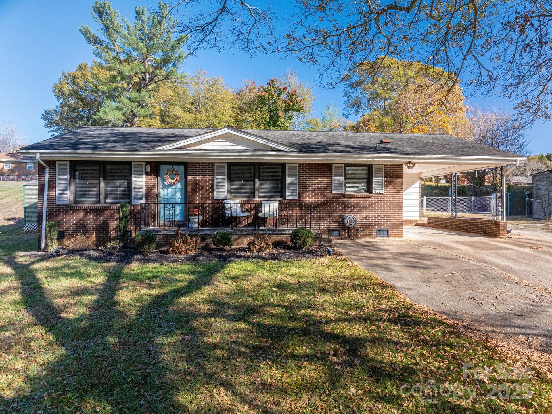 3037 Charles - Image 1