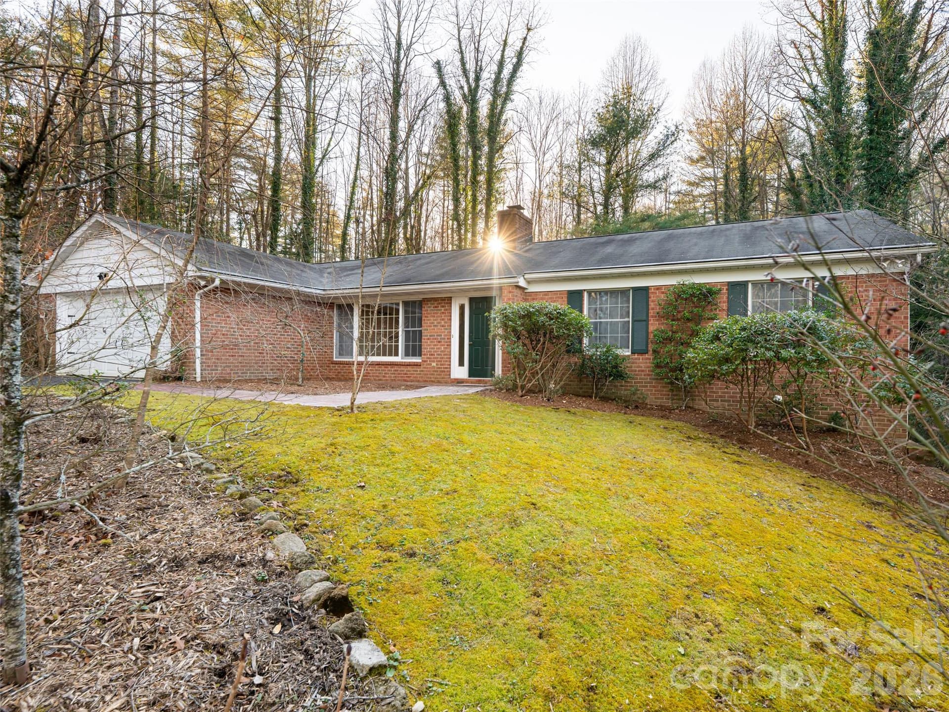 100 Wolf Shoals - Image 1