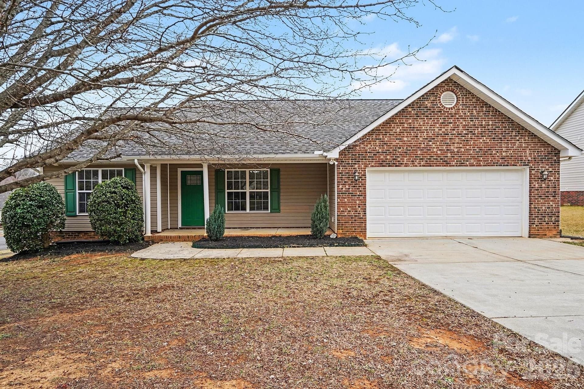 1124 Landen Chase - Image 1