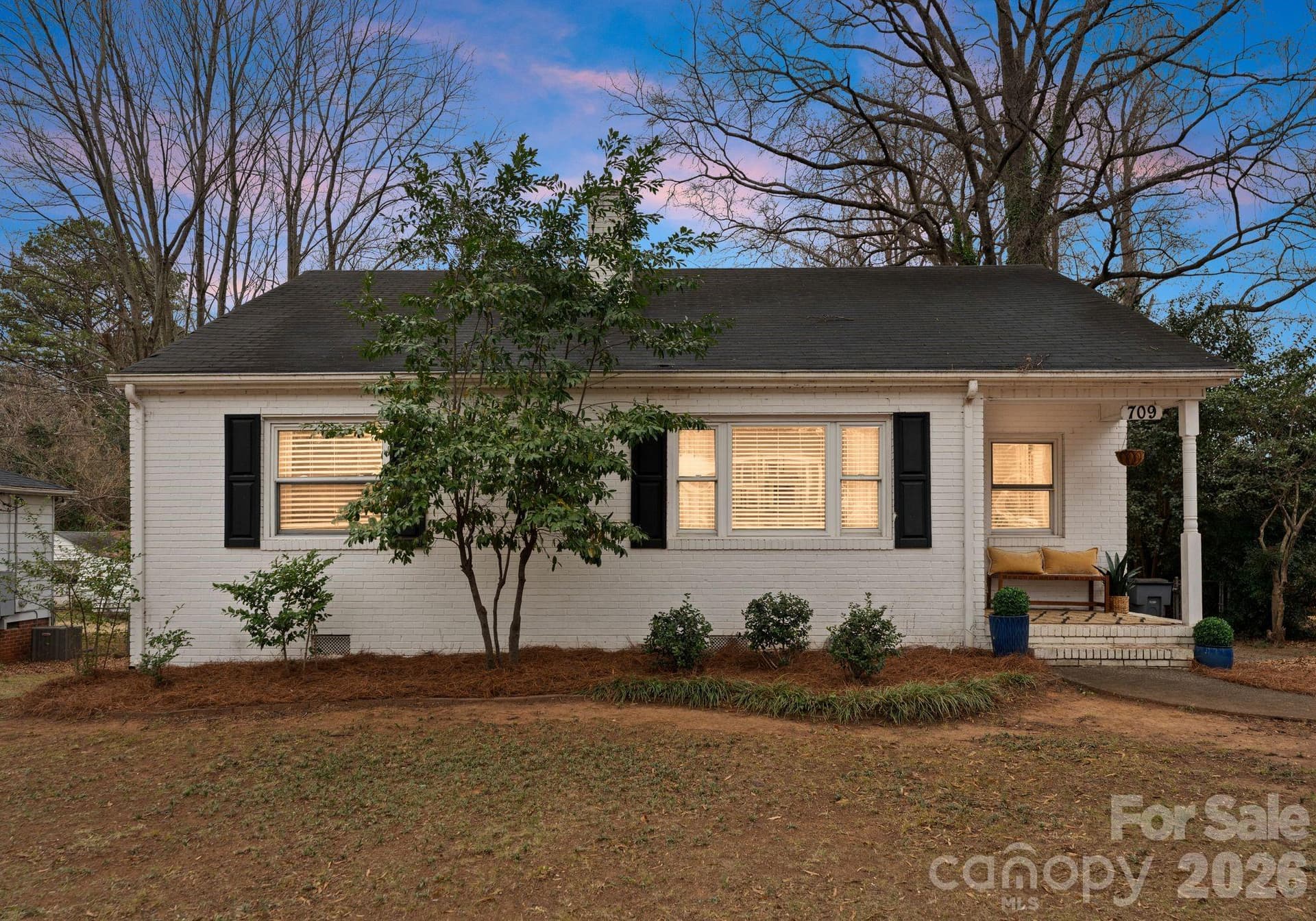 709 Fugate - Image 1
