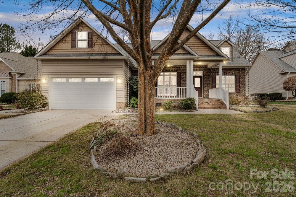 1613 Essex Hall - Image 1