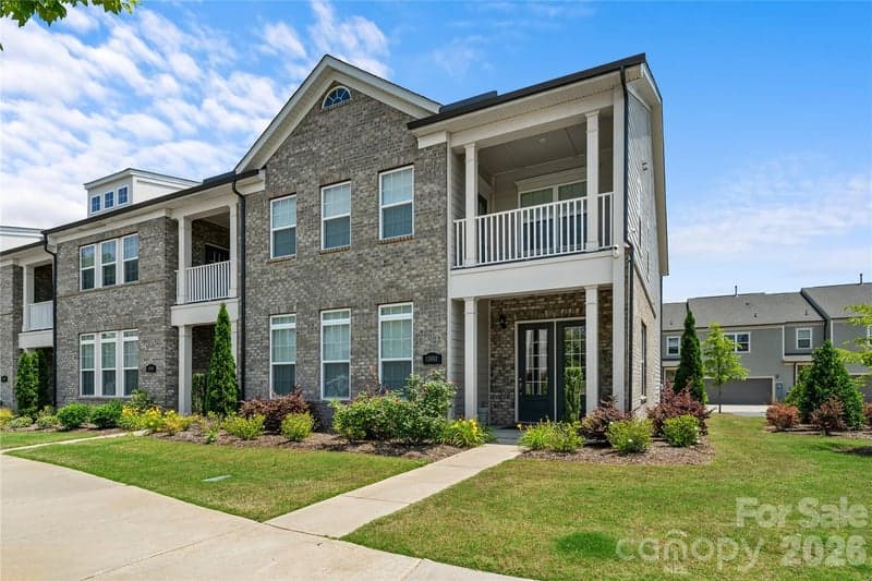 13002 Butters 44, Charlotte, NC - 3 beds, 4 baths, 2,564 sqft - $705,000