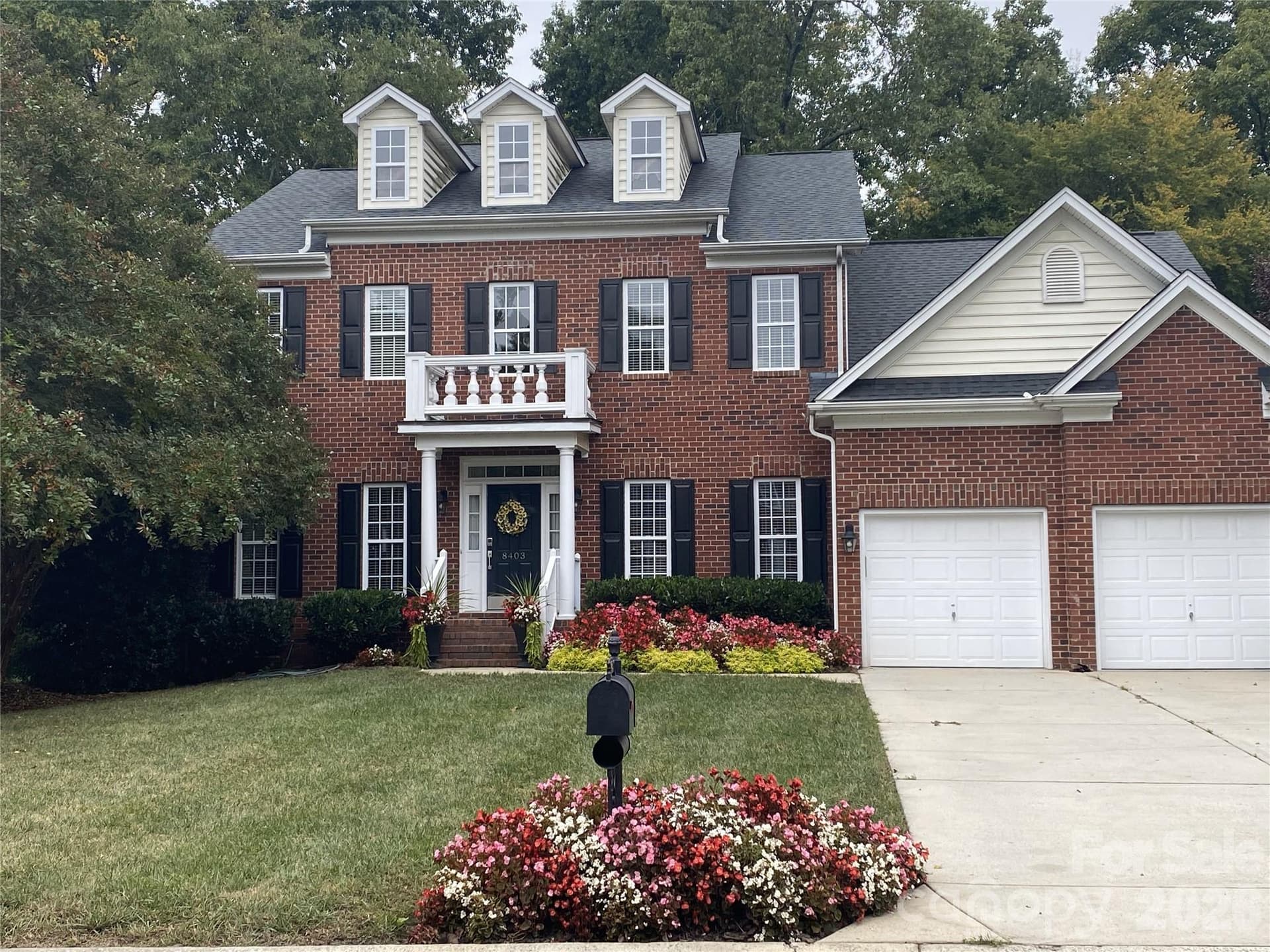 8403 Tintinhull - Image 1