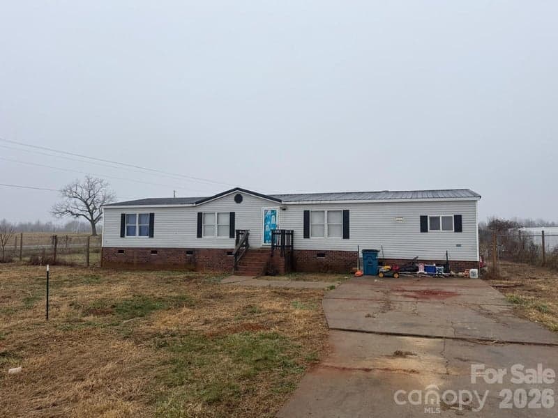 430 Silk And Tassel, Cleveland, NC - 3 beds, 2 baths, 1,848 sqft - $199,000