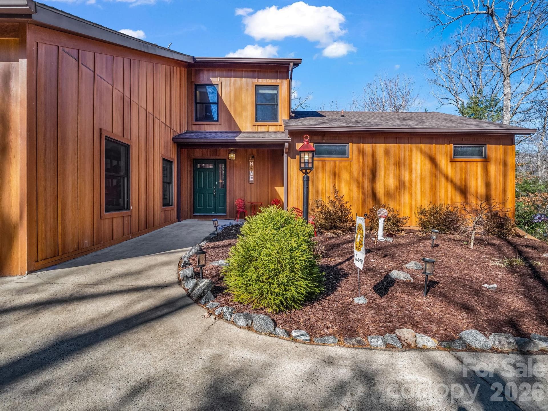 358 Whitney - Image 1