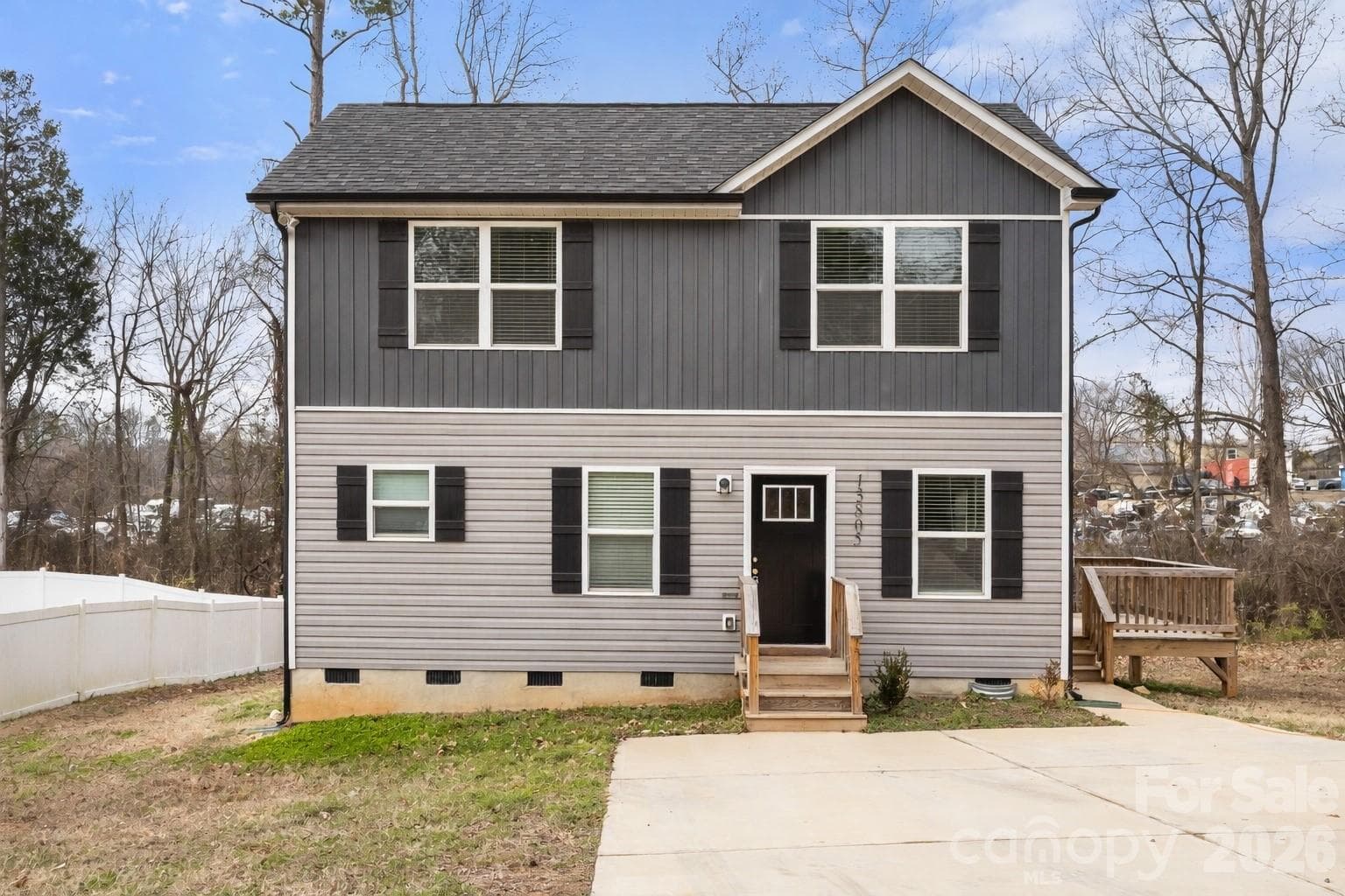 13805 Circle - Image 1