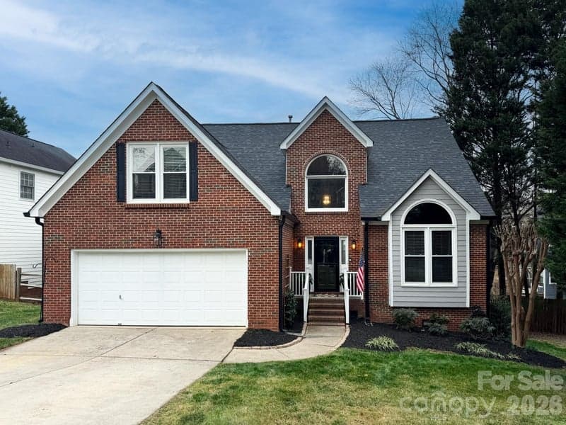 17207 Shadow Bark, Cornelius, NC - 4 beds, 3 baths, 2,264 sqft - $599,900