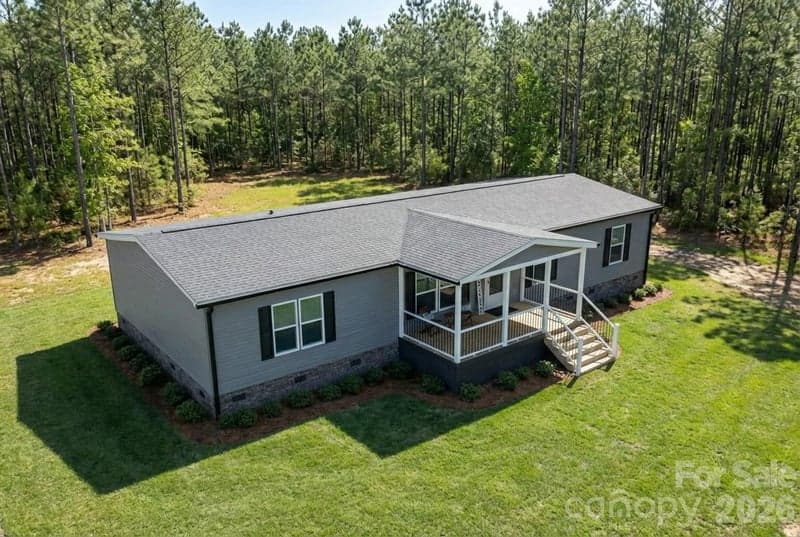 299 NED WILLIAMS, Kershaw, SC - 4 beds, 2 baths, 2,040 sqft - $265,000