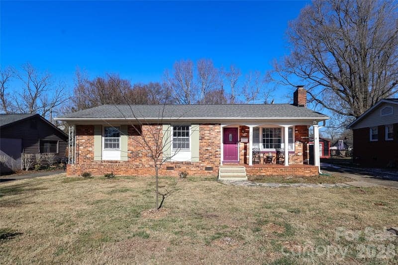 2017 Townsend, Charlotte, NC - 3 beds, 2 baths, 1,309 sqft - $484,500
