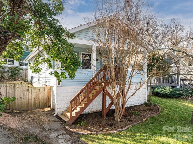 45 Olive, Asheville, NC - 2 beds, 1 bath, 763 sqft - $359,900