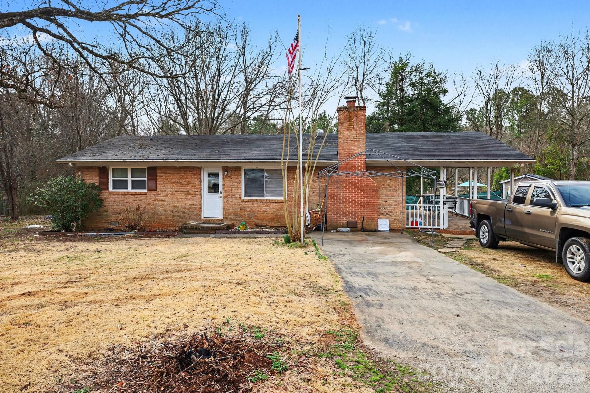 128 Paul Snipes - Image 1