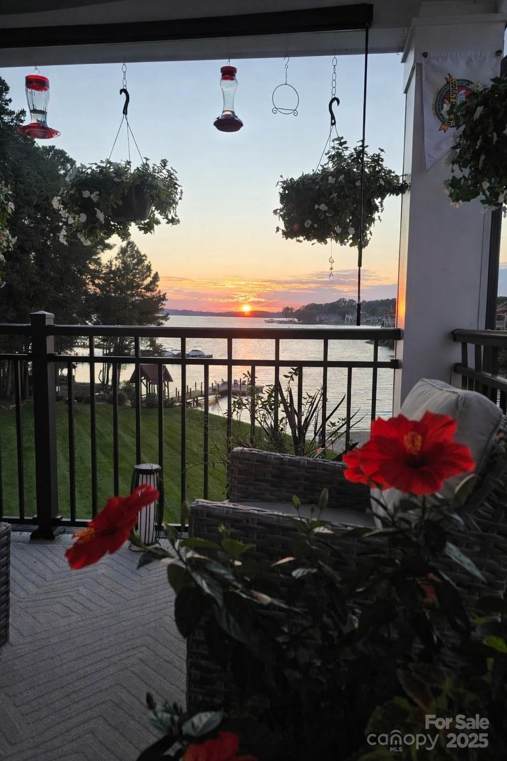 17810 Half Moon L - Image 1