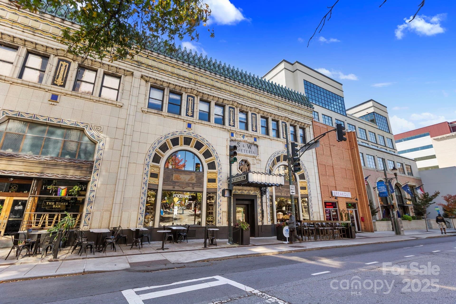 56 Patton 401 - Image 1