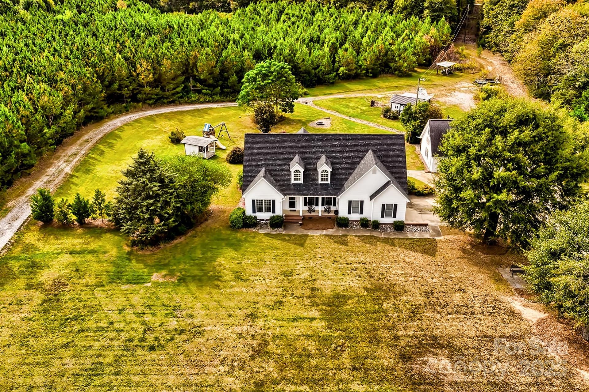 176 Griffin - Image 1