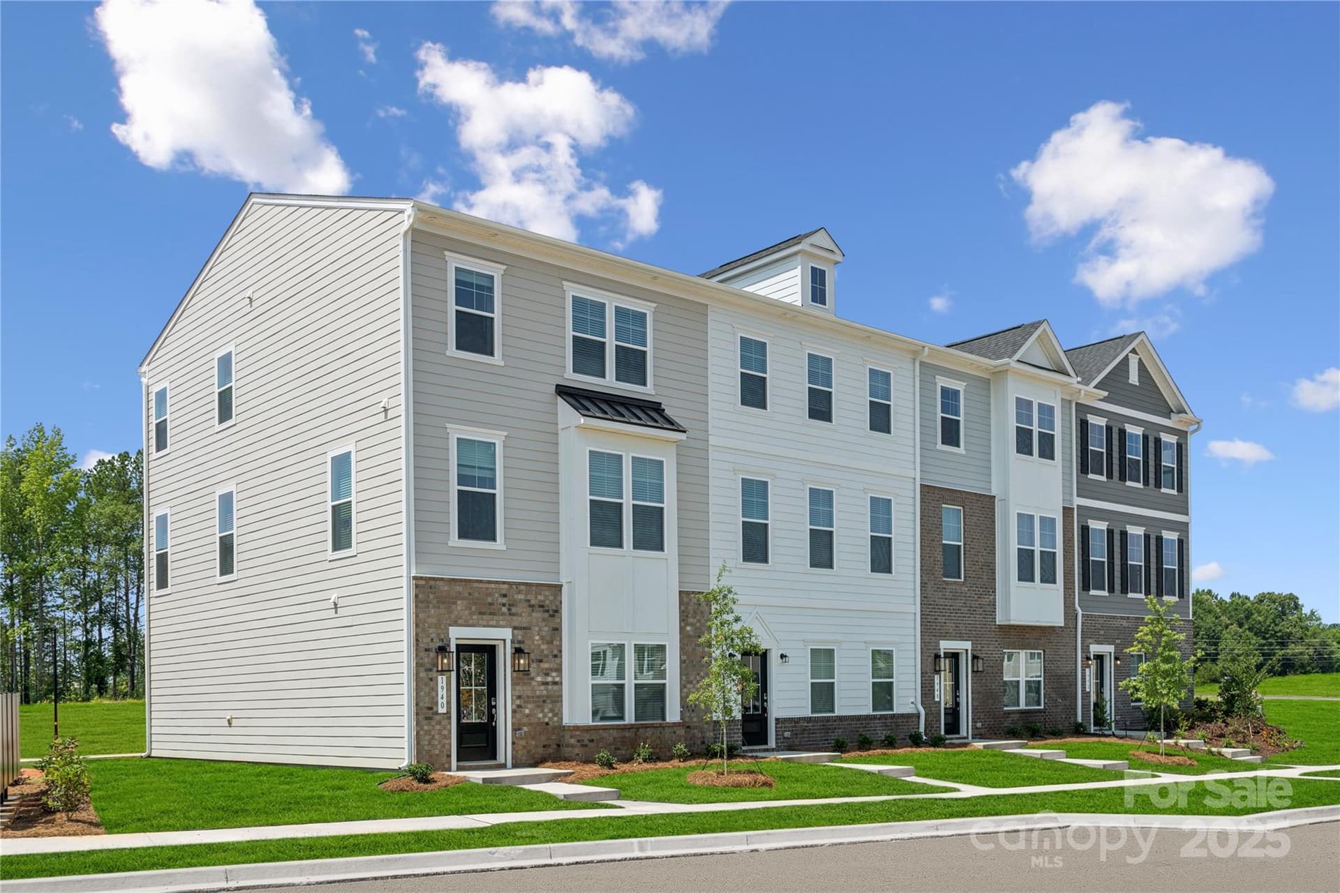 1920 Westerhill - Image 1