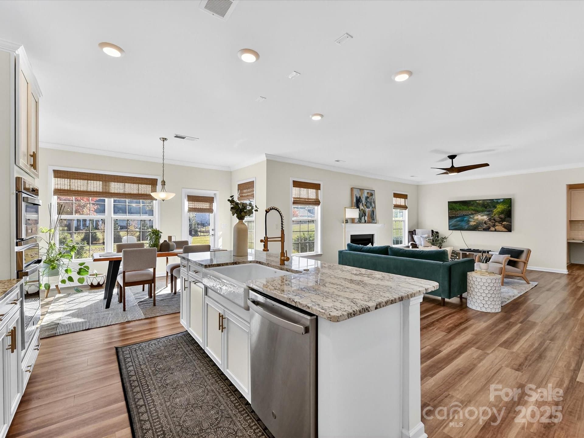 244 Bouchard - Image 1