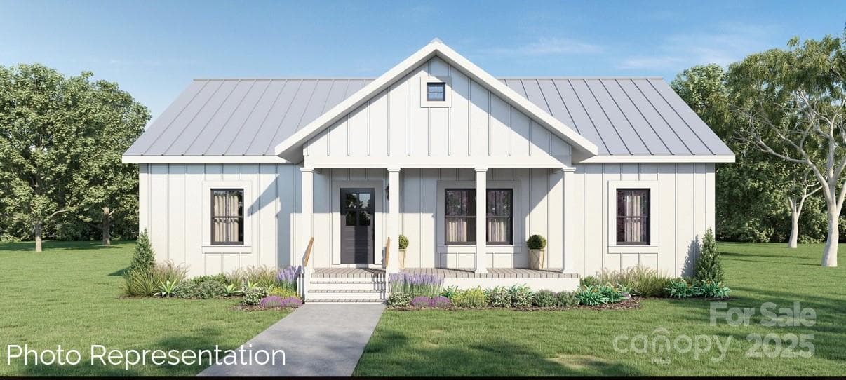 916 Fowler - Image 1