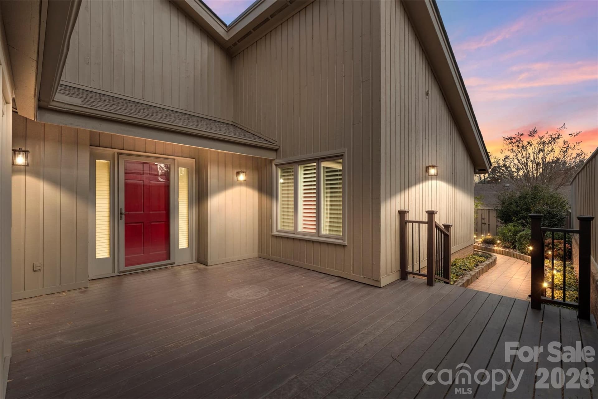 5018 Sunningdale - Image 1