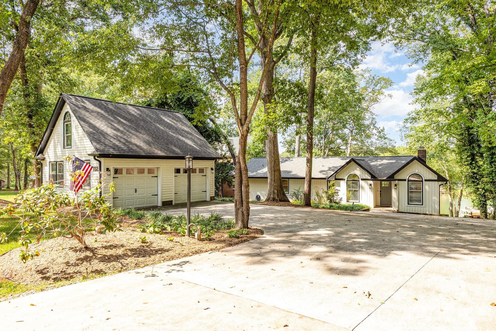 132 Malibu - Image 1