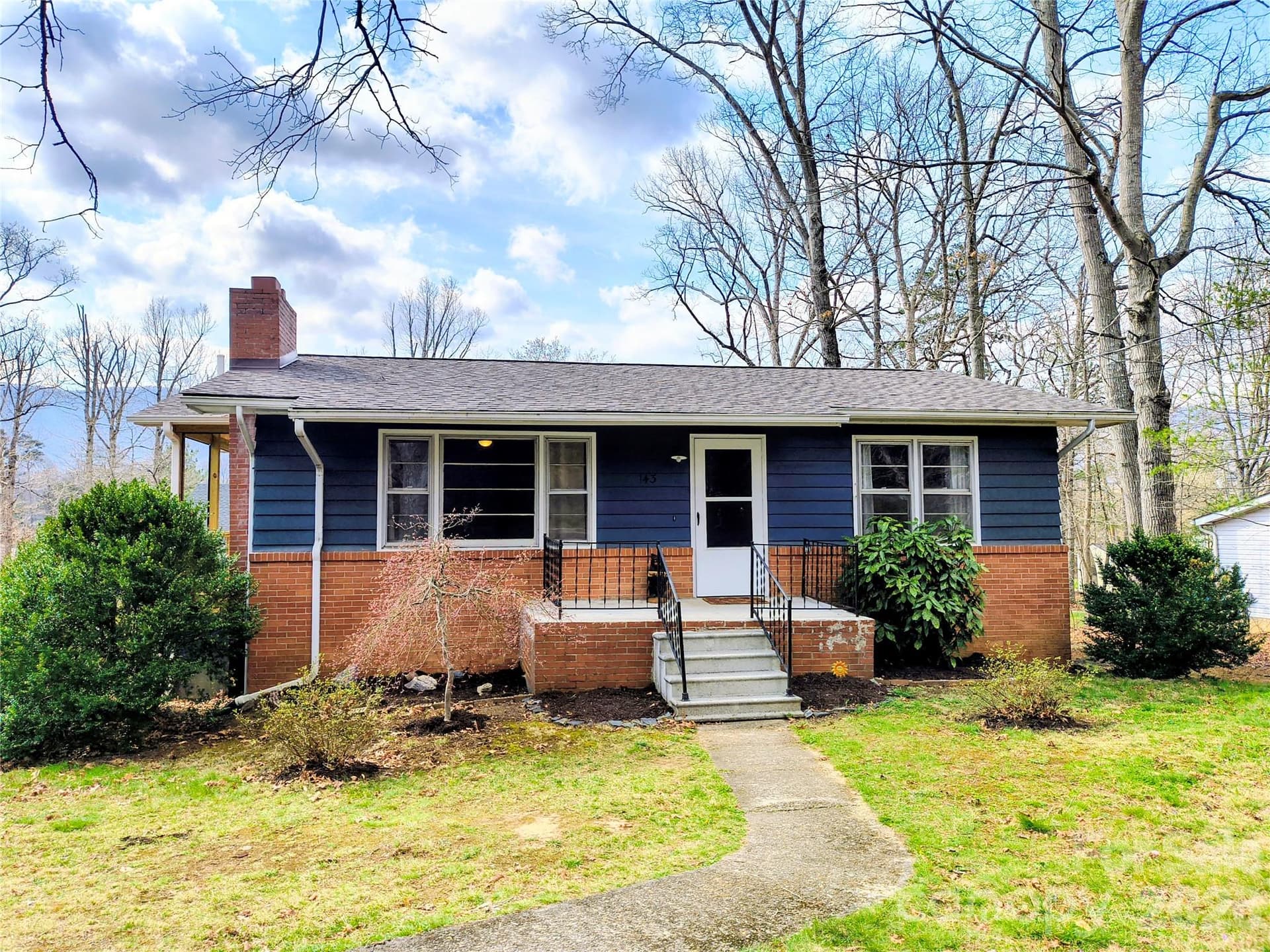 143 Tabernacle - Image 1