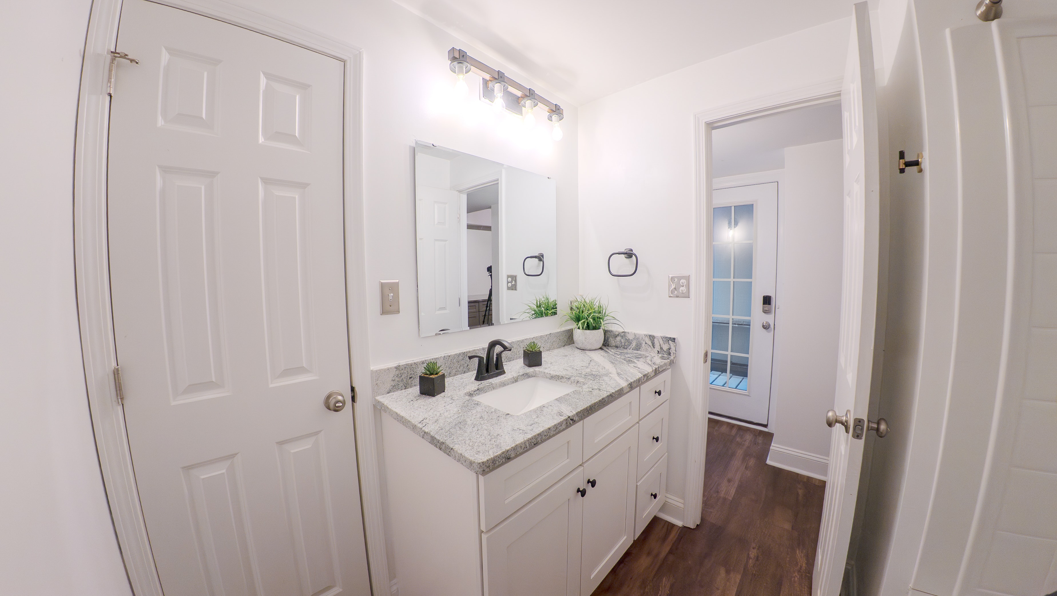 100 Willow Run Dr #2 photo 4