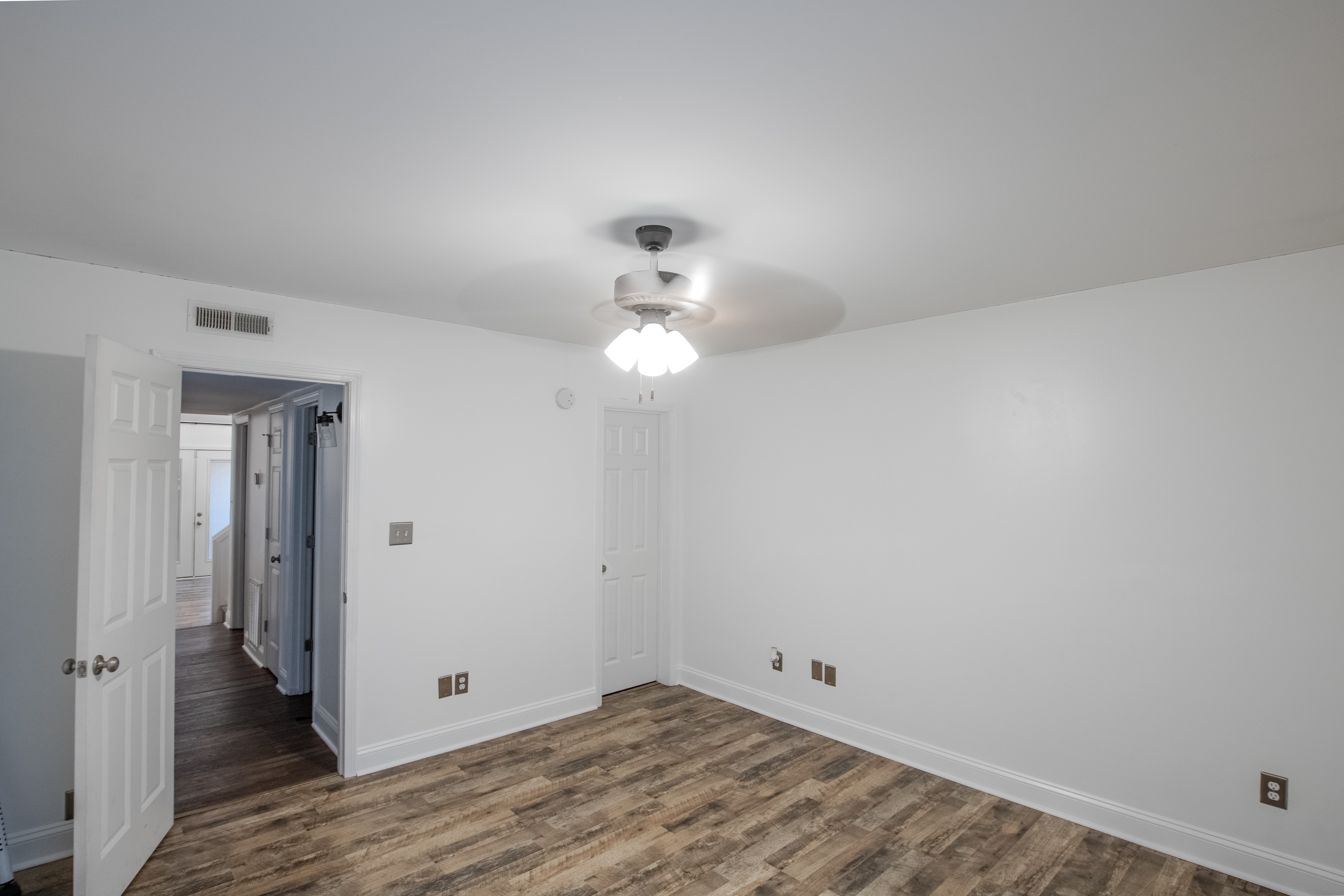100 Willow Run Dr #2 photo 18